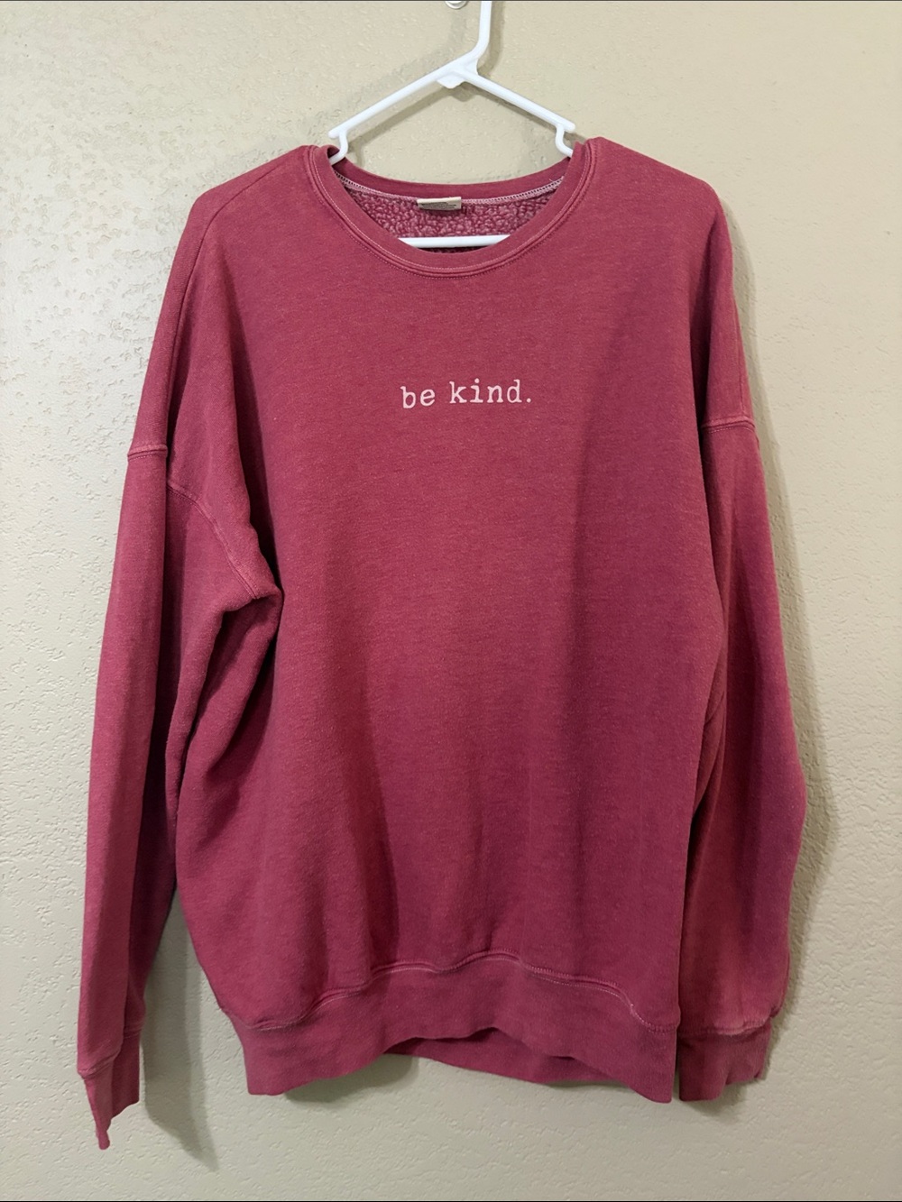 Be Kind Pullover Sweatshirt - Rosewood